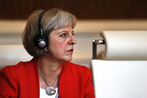 PAR07. Paris (France), 29/08/2015.- English Interior Minister, Theresa May, attends an emergency meeting on border cooperation at the French Interior Ministry, Place Beauvau in Paris, France, 29 August 2015. According to reports European Interior and Tran