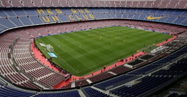 Vista general del Camp Nou vacío durante el Barcelona-Las Palmas