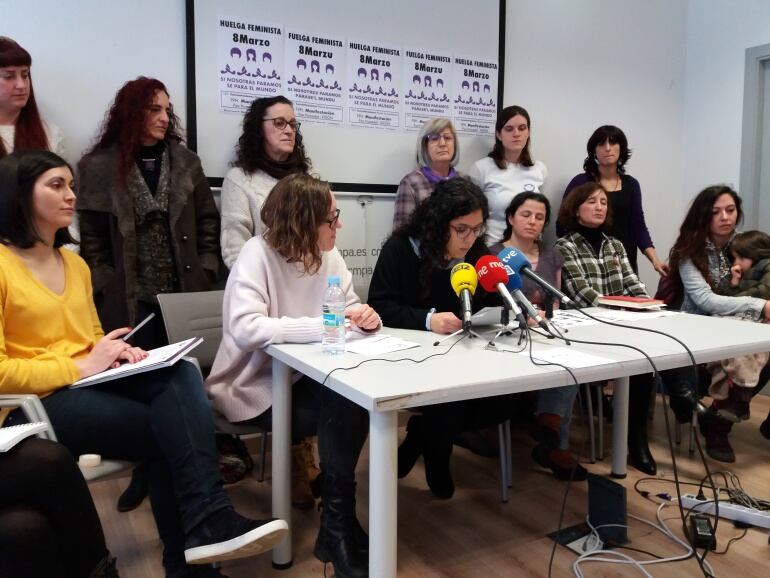 Representantes de los colectivos convocantes de la &quot;Huelga Feminista&quot;