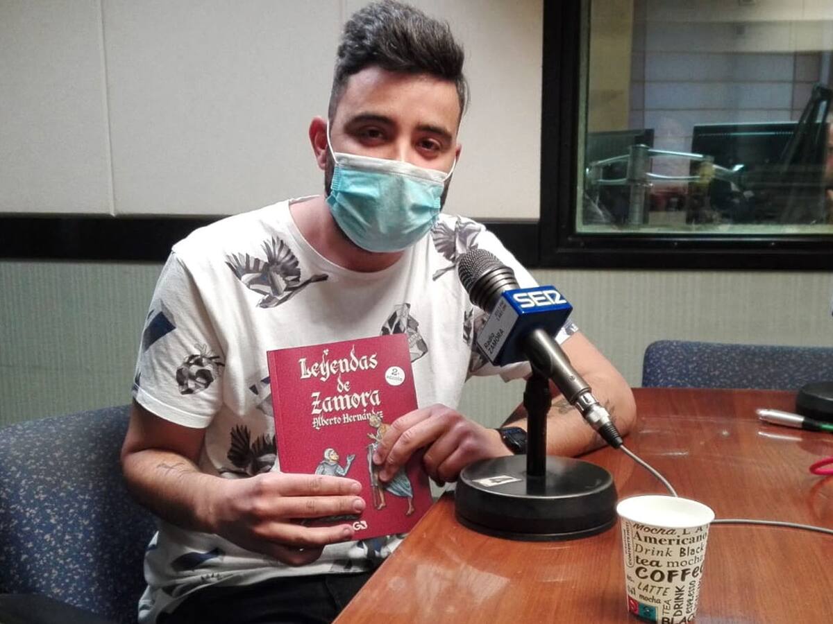 Alberto Hernández recopila en su libro leyendas de toda la provincia