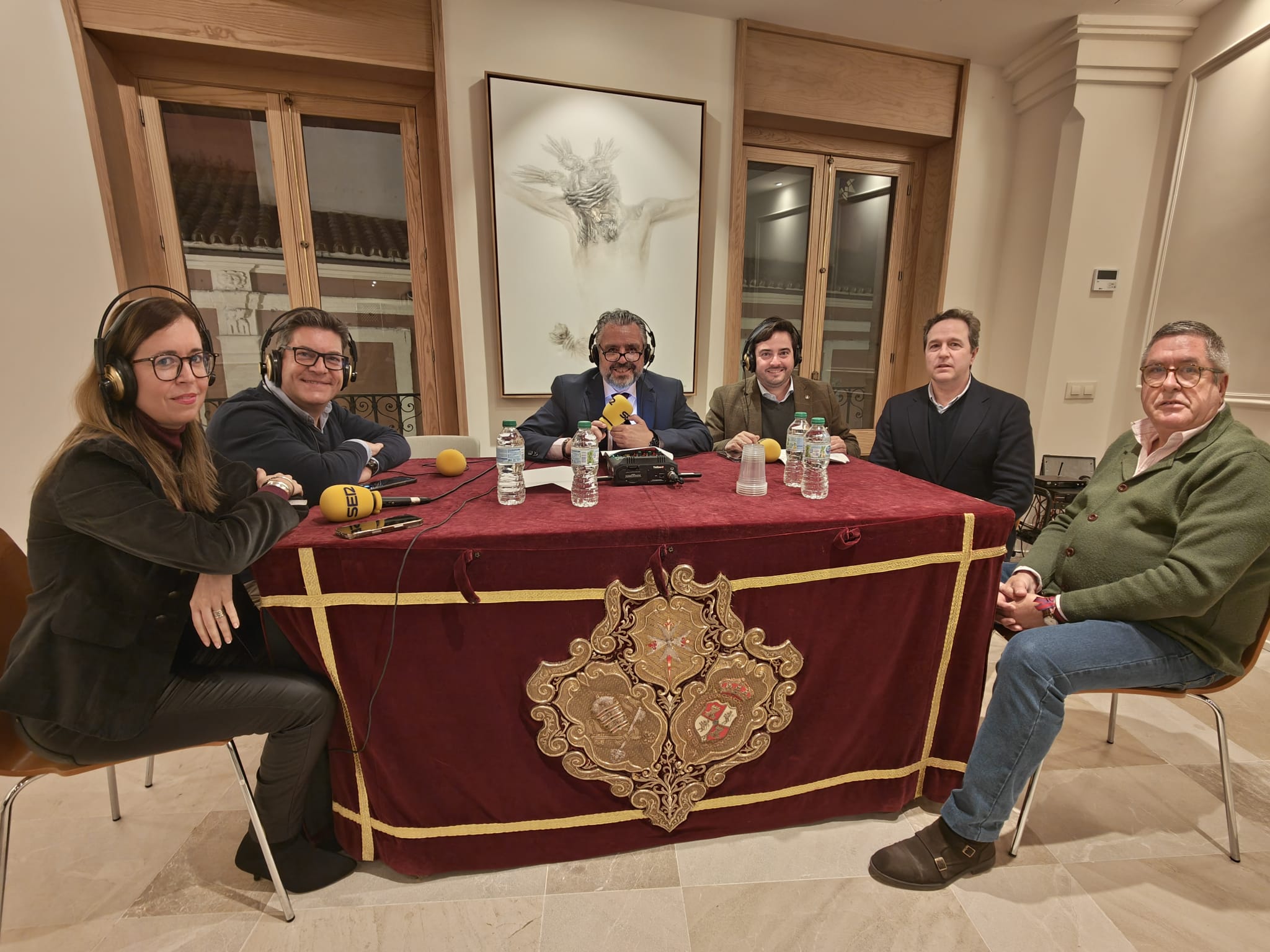 Imagen del programa Cruz de Guía emitido el lunes desde la nueva casa hermandad del Amor