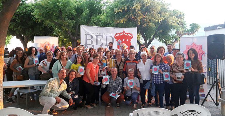 Asistentes a la presentación del Culve2018 con el alcalde, Juan Francisco Serrano, en el centro.