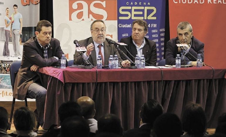 Tomás Roncero, Alfredo Relaño y Manuel Esteban &quot; Manolete&quot; en el encuentro AS celebrado en Ciudad Real