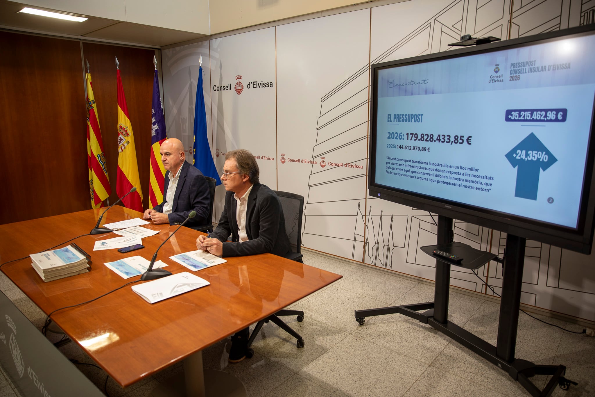 Un momento durante la presentación de los presupuestos