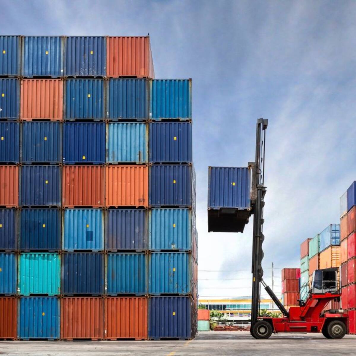 Las exportaciones murcianas superan los 8.000 millones de euros en los nueve primeros meses del año