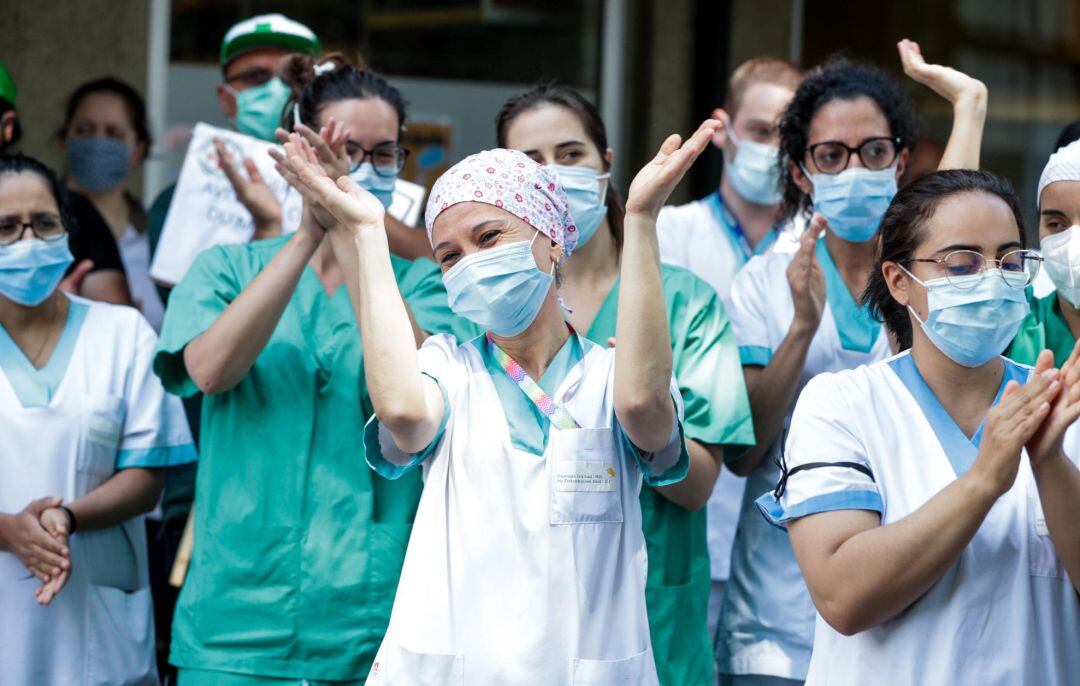 Un grupo de profesionales sanitarios.