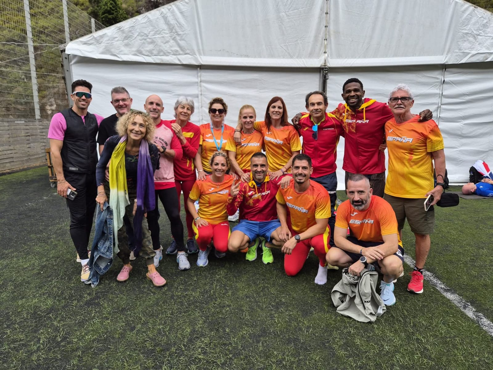 Esfuerzo, compañerismo y pasión por el atletismo es uno de los eslogan del Club Deportivo Unión de Atletas de Almería.