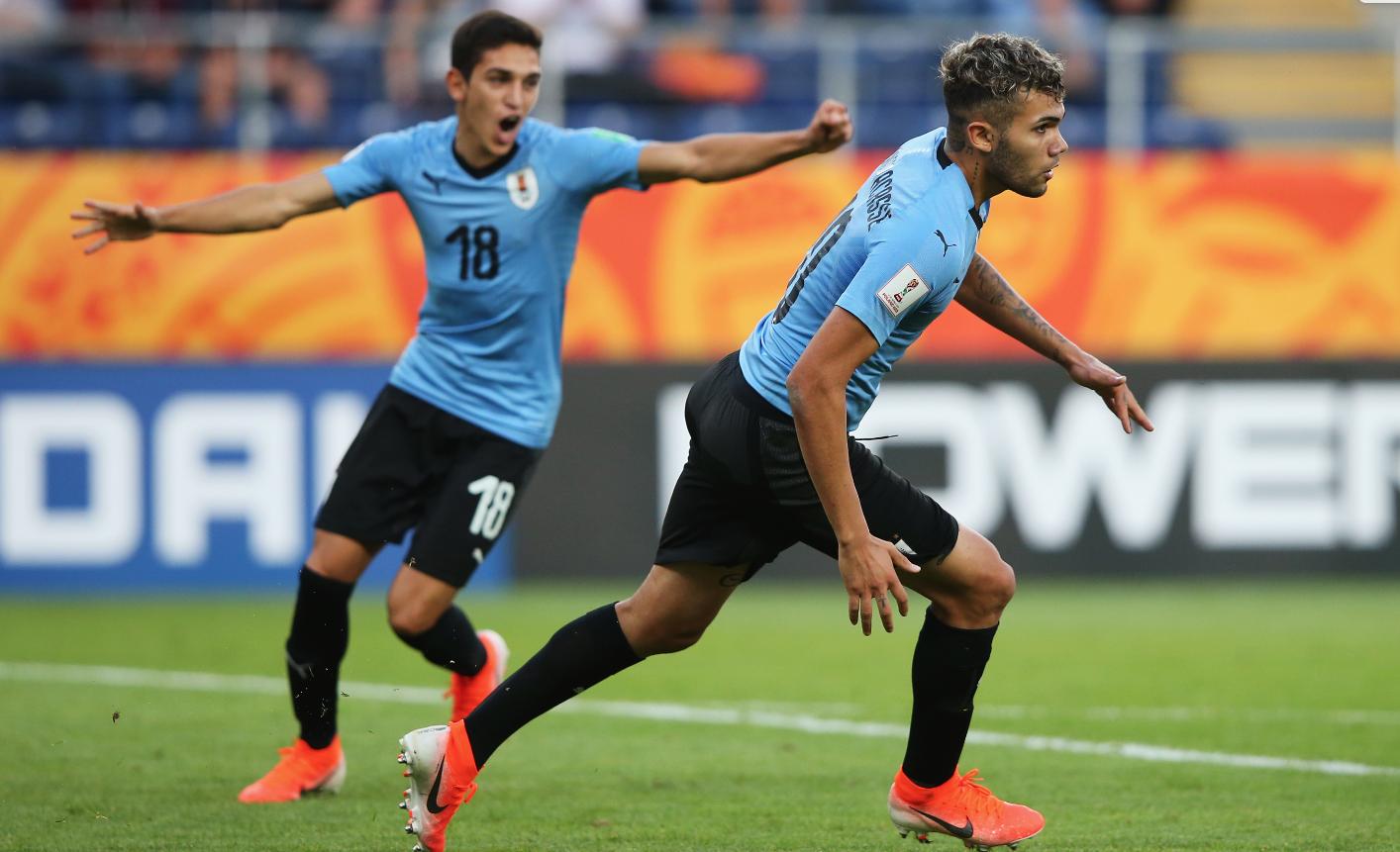 Nicolás Schiappacasse con la selección uruguaya