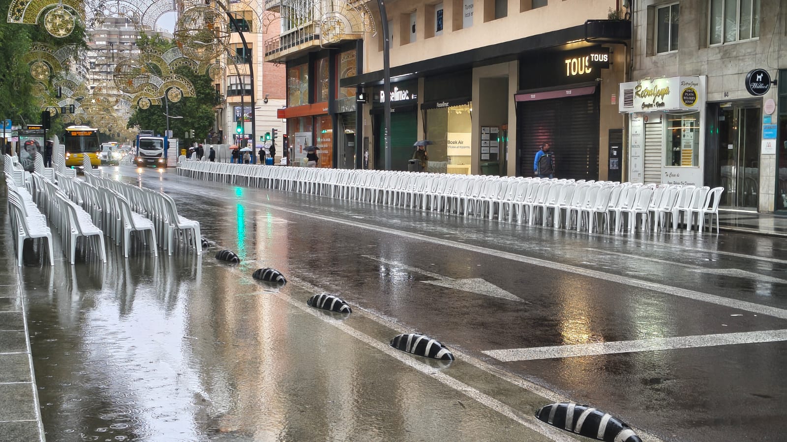Las sillas para la cabalgata en la Gran Vía