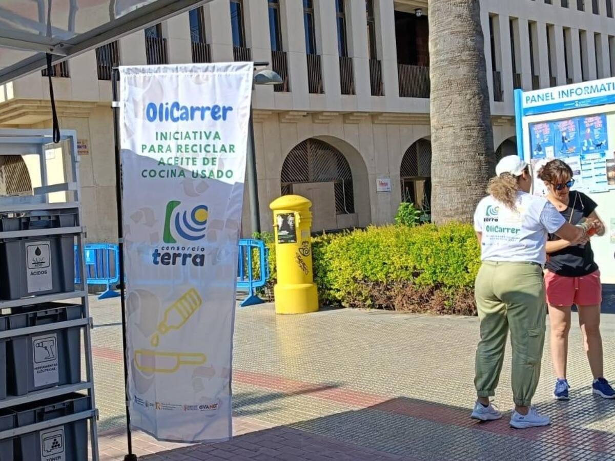 Terra registra un incremento del 35% en la recogida de aceite de cocina en los ecoparques tras una campaña informativa