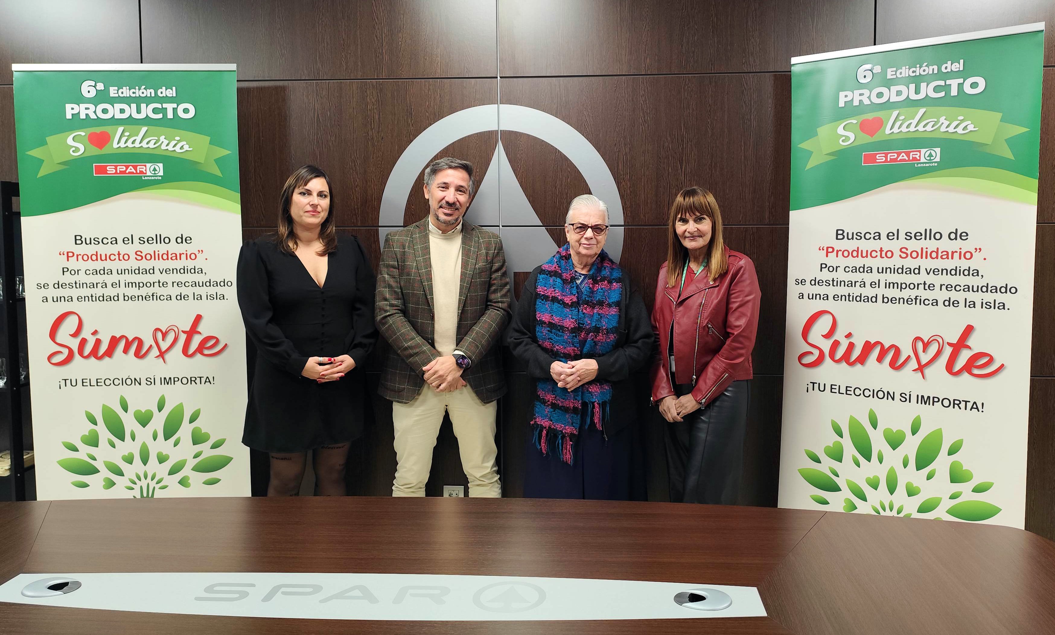 Entrega de SPAR Lanzarote a Calor y Café, Asociación Española Contra el Cáncer y Flora Acoge.