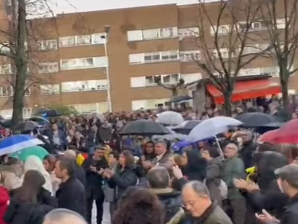 Ponferrada exige en la calle el mantenimiento de las Urgencias Pediátricas de Pico Tuerto
