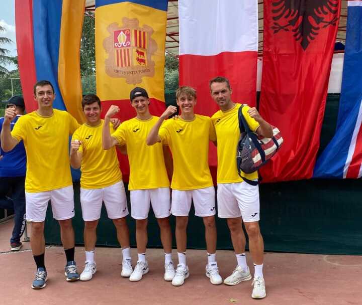 L'equip nacional aconsegueix la primera victòria en el segon matx del torneig