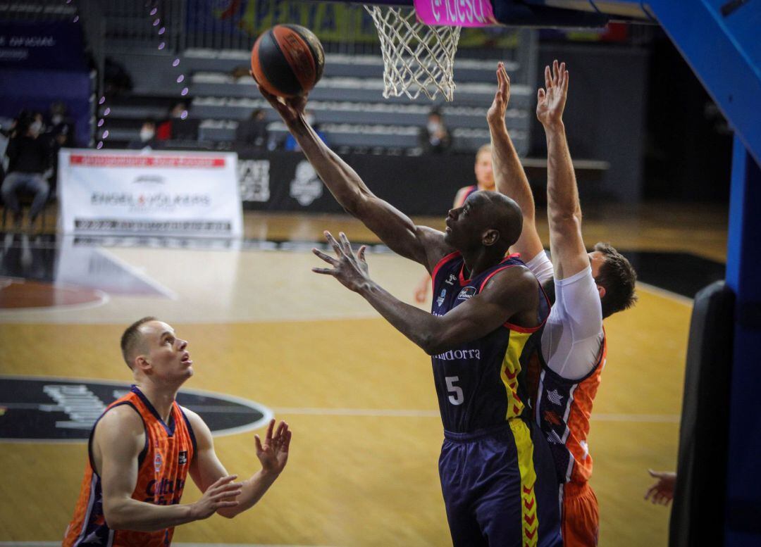 Imagen del partido entre Morabanc Andorra y Valencia Basket