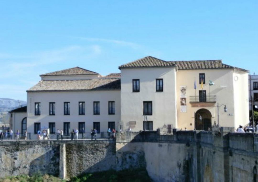 La Delegación de Turismo se ubica en el Palacio de Congresos y Exposiciones