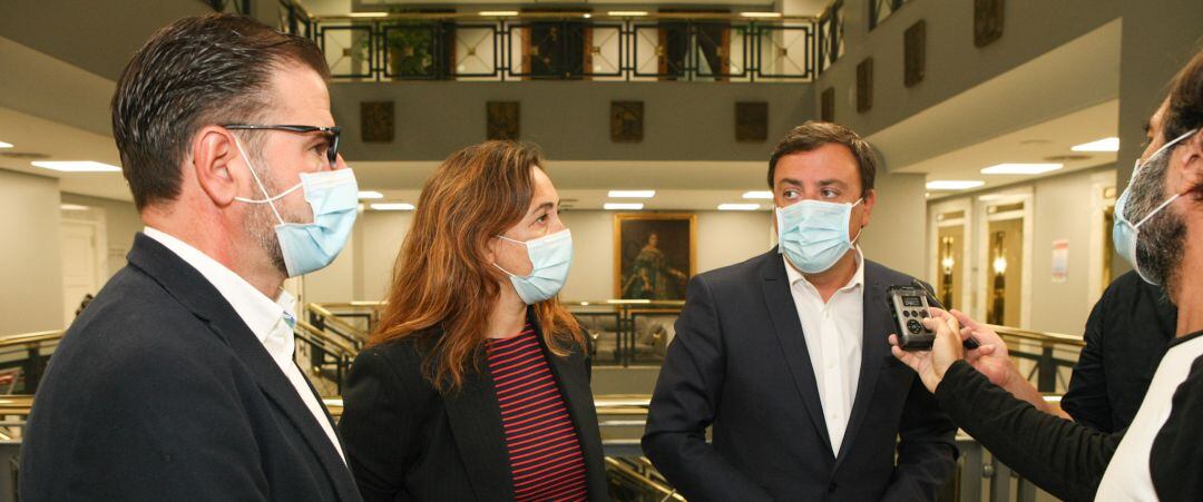 Reunión na Casa de Acollida