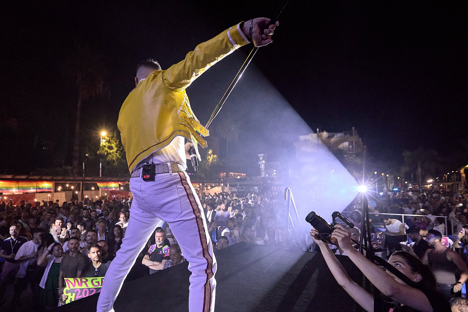 Uno de los momentos de la gala del 2024 de Mr. Gay, celebrada en Gandia.