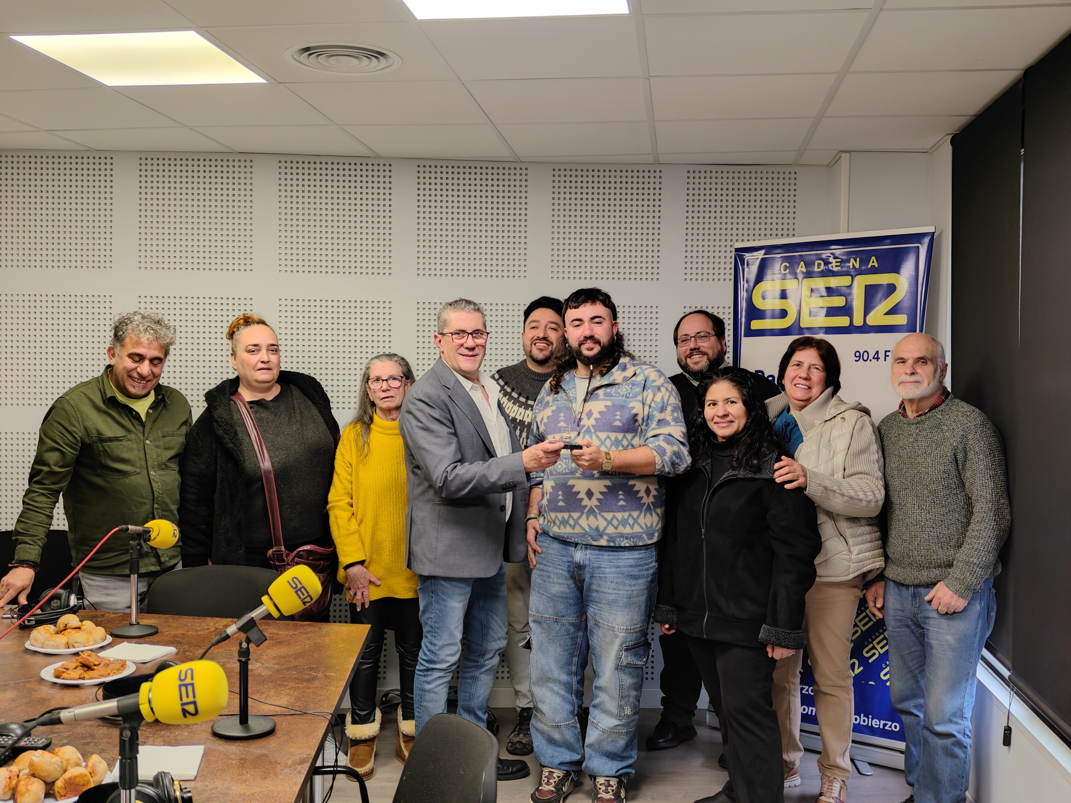 Sergio recibe su trono