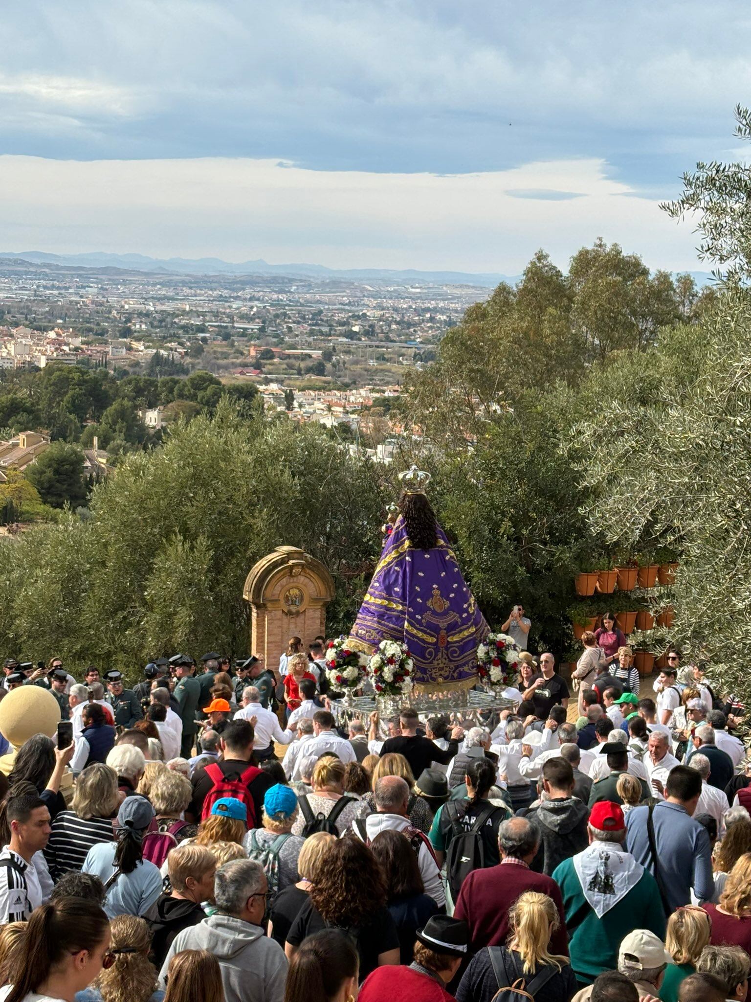 La Virgen de la Fuensanta en su templo de Algezares