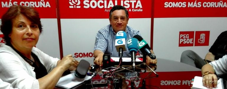 Jose Manuel Dapena, portavoz del PSOE en A Coruña en rueda de prensa
