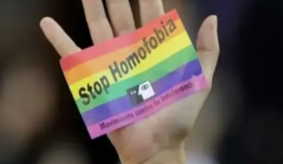 Movimiento contra la intolerancia