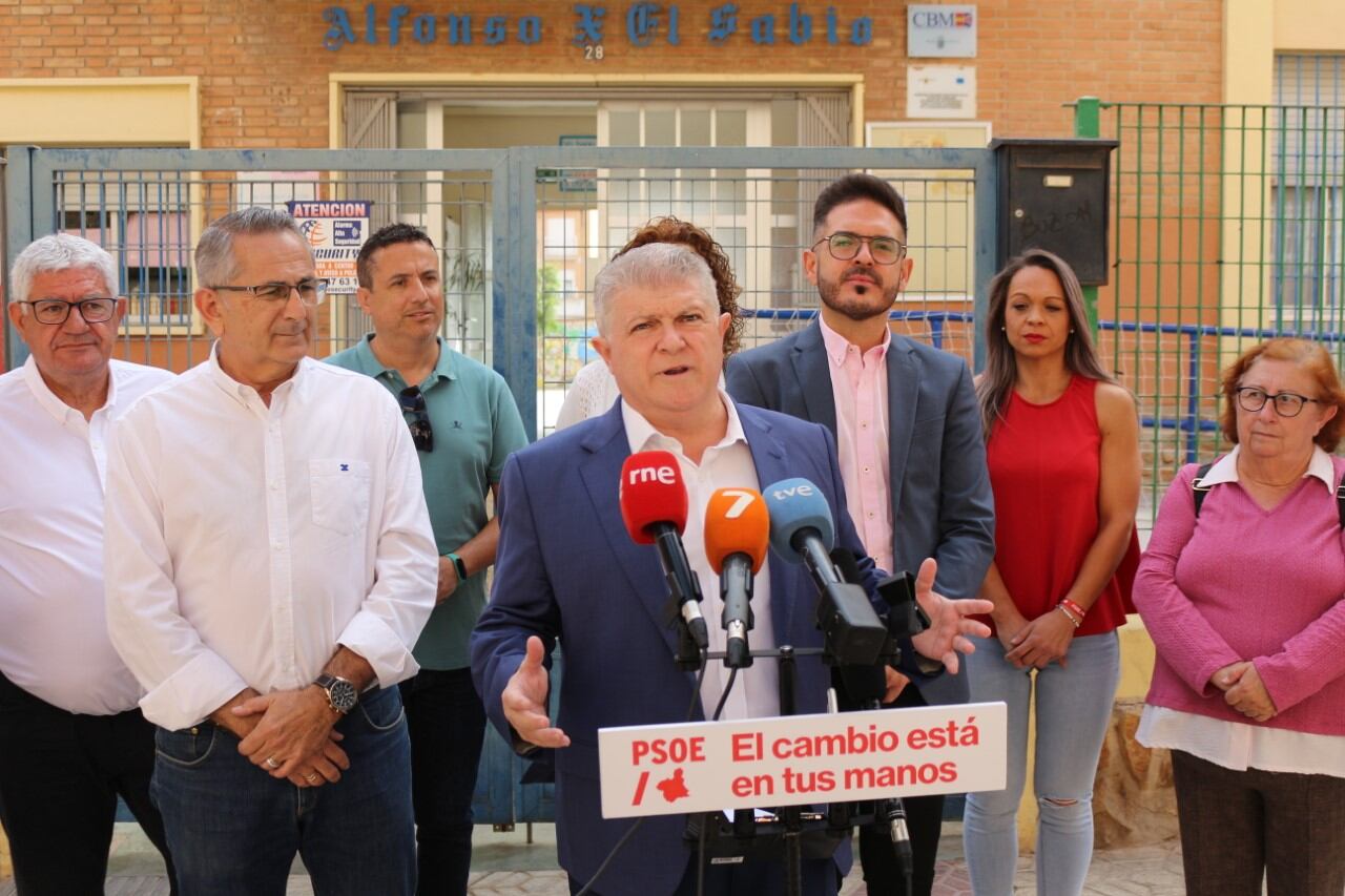 José Vélez en La Unión para hablar de educación