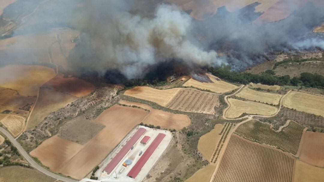 Vista aérea del incendio en Villanueva de Huerva 