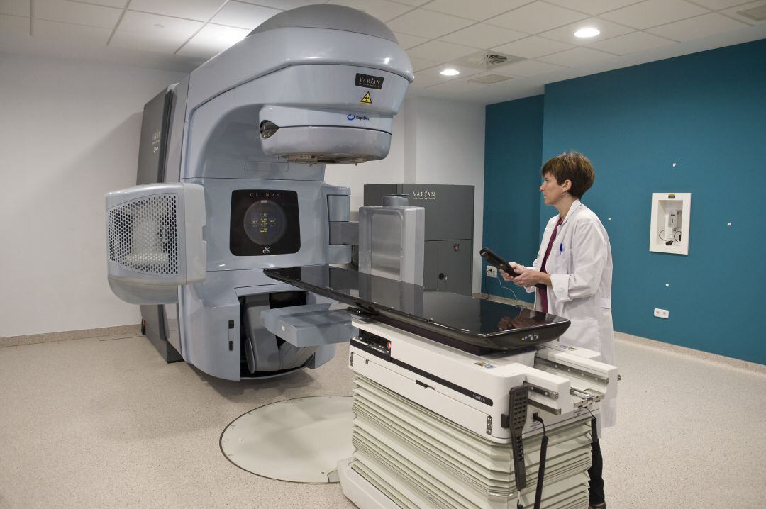 El servei de radioteràpia a Menorca ha facilitat molt la vida als menorquins que han necessitat tractament.