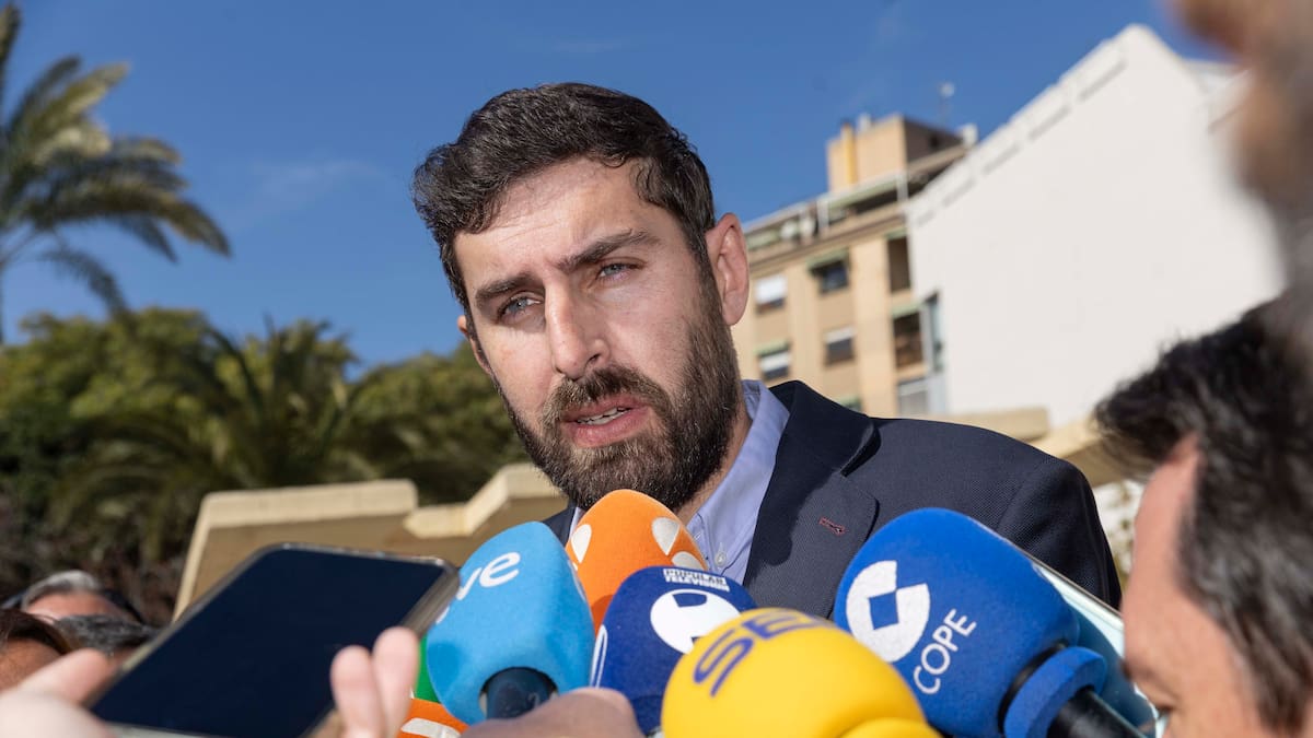 Antelo envía un burofax a la dirección nacional de Vox y le exige que "cese cualquier acusación que le atribuya conductas irregulares o ilícitas"