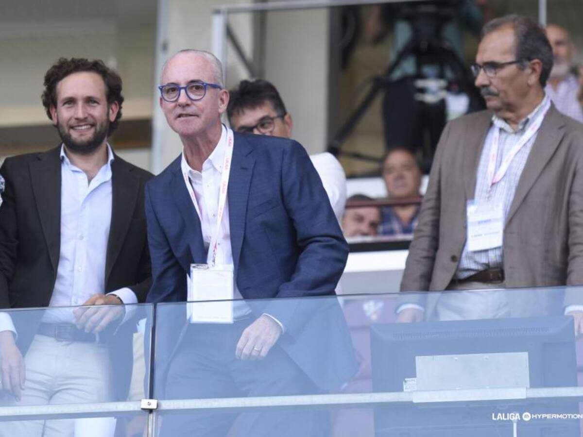 La Fundación Alcoraz completa el cambio de ciclo con la entrada de los Grupos Costa y Arqa en el patronato