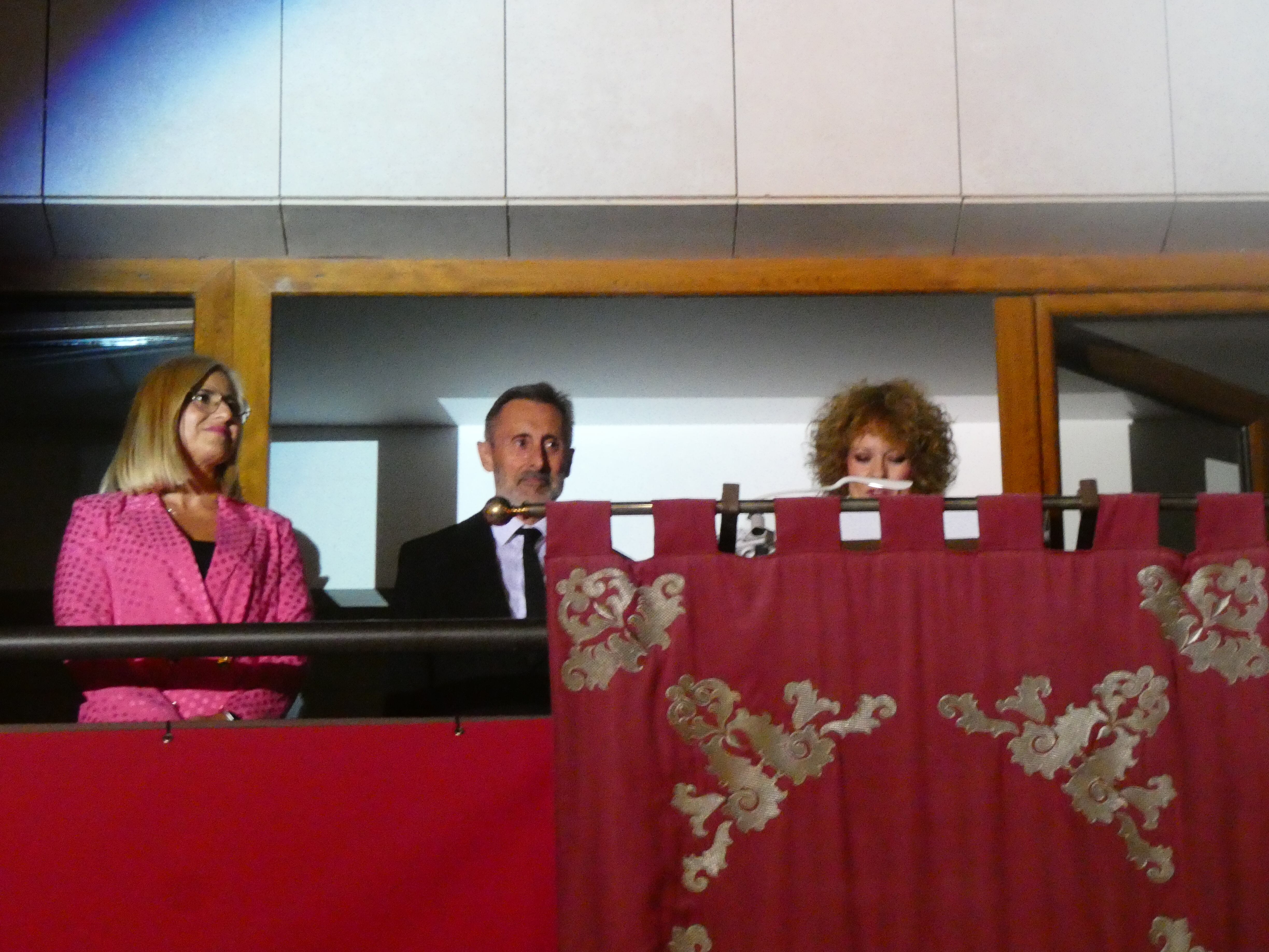 Quique Maestre, pregonero Fiestas Patronales de Petrer 2023, presentado por Begoña Tenés