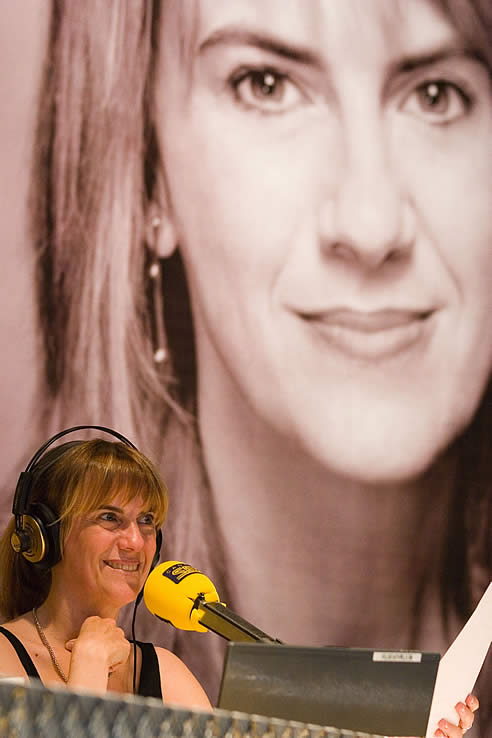 Gemma Nierga durante la emisión del programa &#039;La Ventana&#039; desde Valladolid