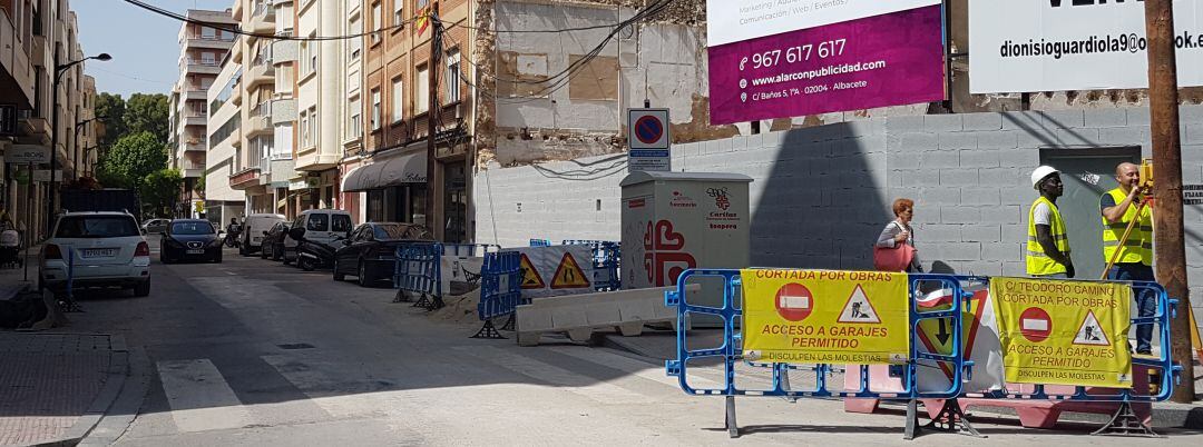 Teodoro Camino sigue cortada por obras