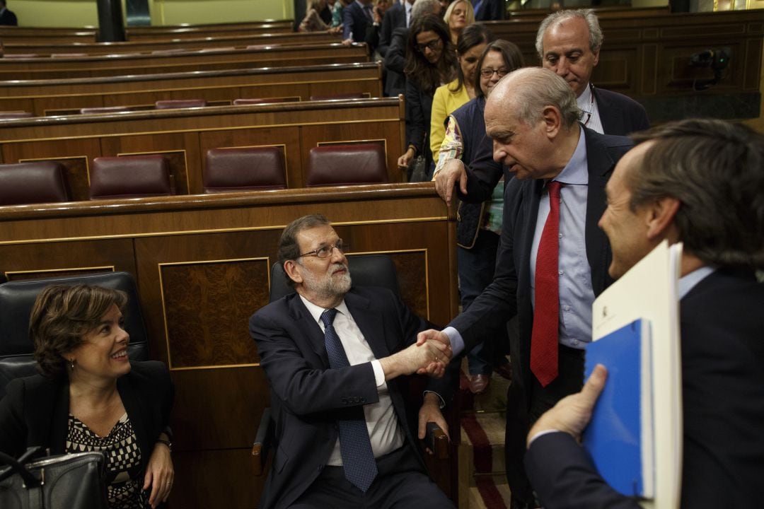 Foto de archivo de Fernández Díaz, Soraya Saenz de Santamaría, Mariano Rajoy, entre otros.