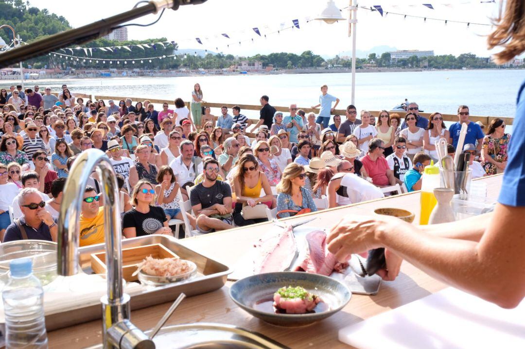 Ambiente durante la ponencia de Nuria Morell.