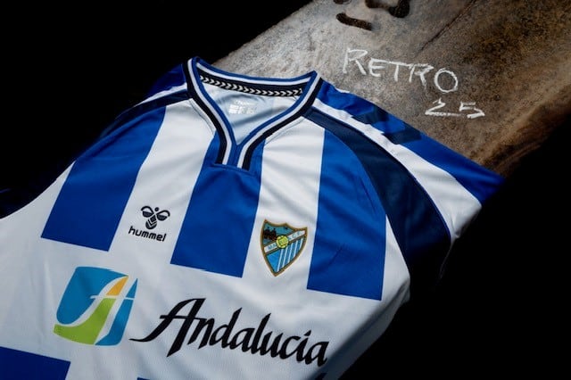 La nueva camiseta retro del Málaga