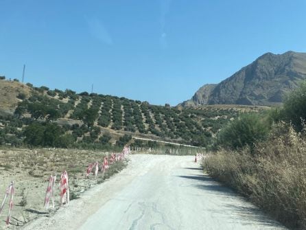 Otro de los tramos de la carretera de Bedmar a Cuadros