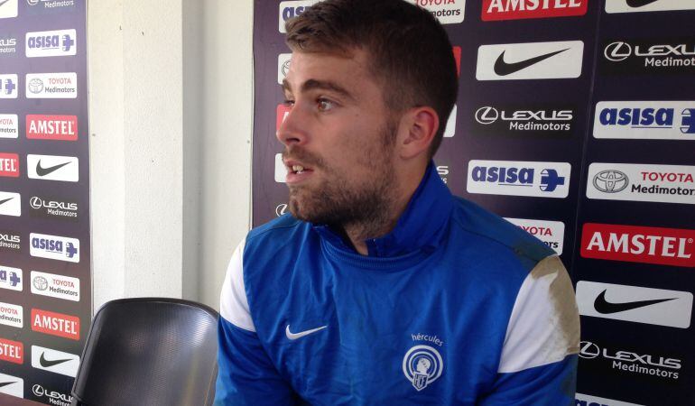 Buigues durante una rueda de prensa