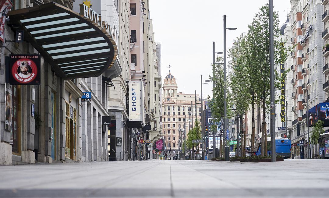 El BOCM publica hoy las restricciones a la movilidad en 37 zonas de la Comunidad de Madrid.