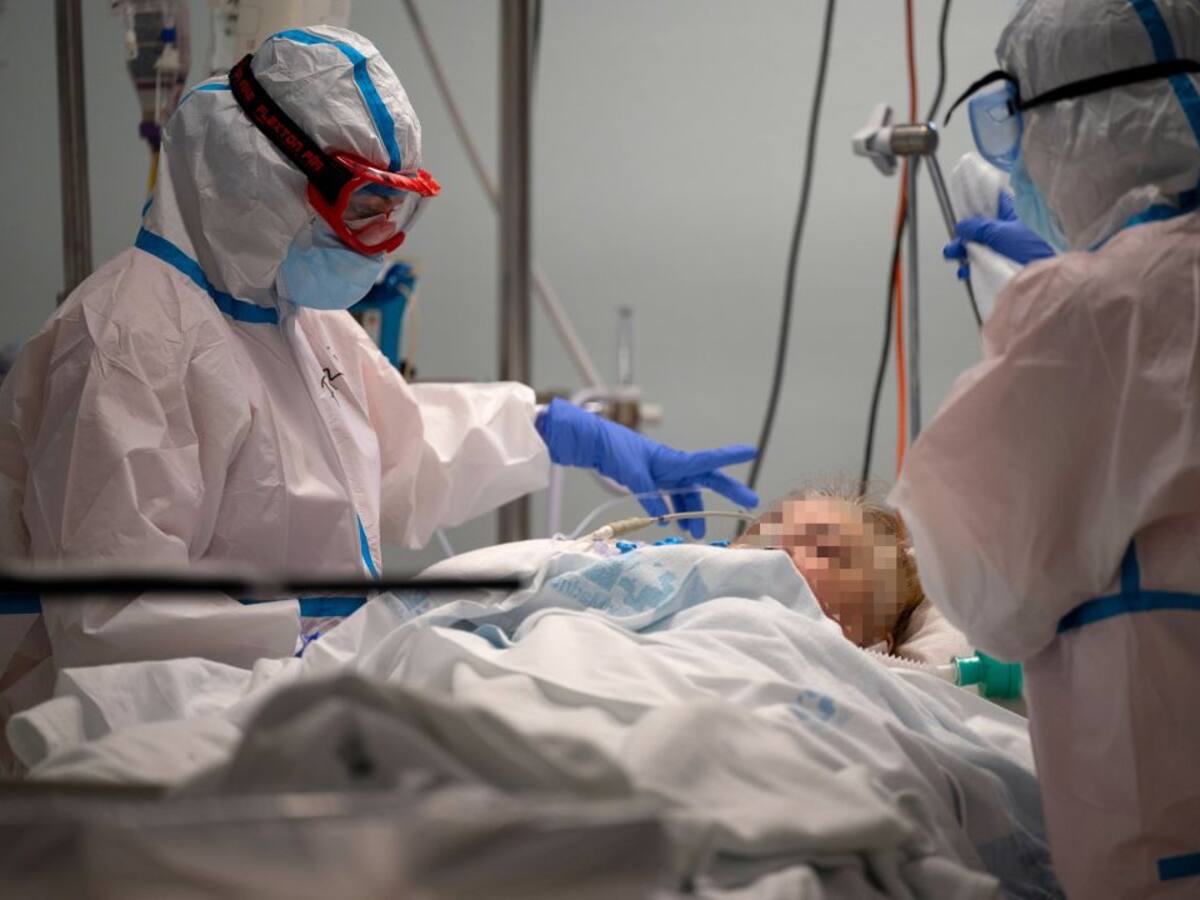 Asturias supera por primera vez el 10% de la tasa de positividad y se dispara a 574 casos COVID-19 en un día