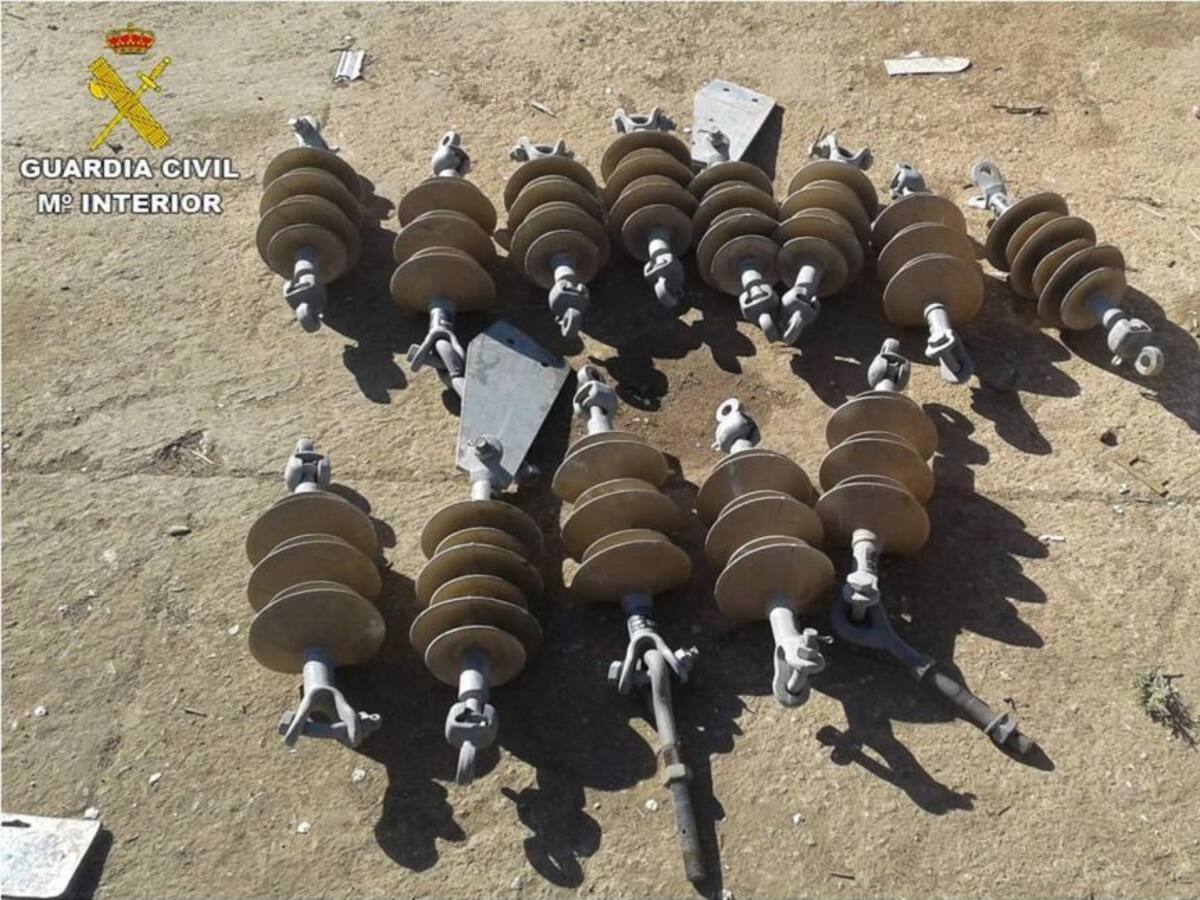 Detienen en Novelda a cuatro hombres por robar gasoil en explotaciones agrícolas