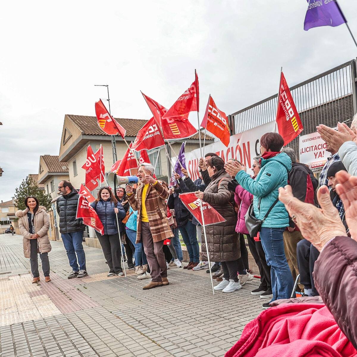 Trabajadores del Centro de Día de Elda y la Residencia El Catí revindican “mejoras salariales y más personal”