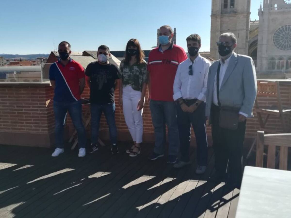 El RBH profesionaliza su estructura