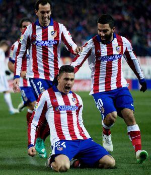 Gímenez celebra su gol ante el Real Madrid.