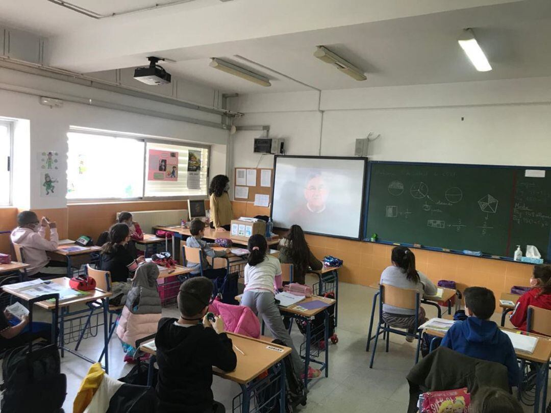 Aula en uno de los centros educativos de la localidad vegueña