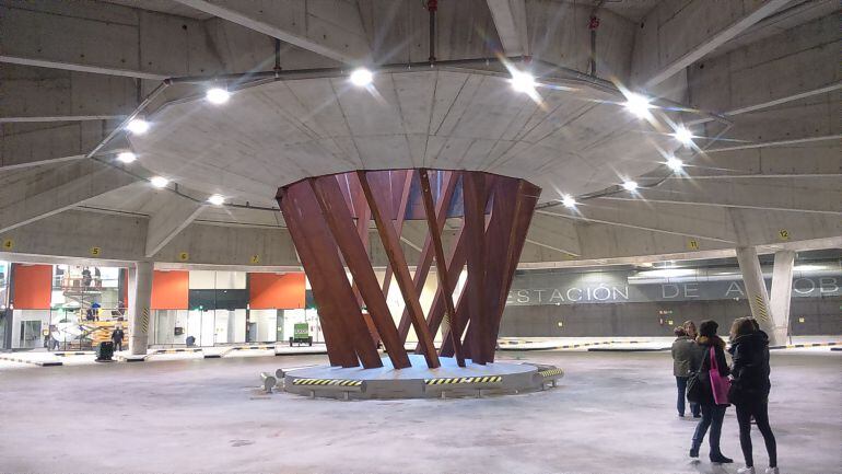 Vista del interior de la nueva estación de autobuses de San Sebastián. 