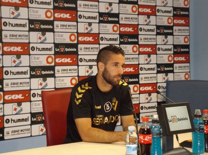 Manuel Castellano "Lillo" espera superar al Levante y llegar al parón liguero con once puntos