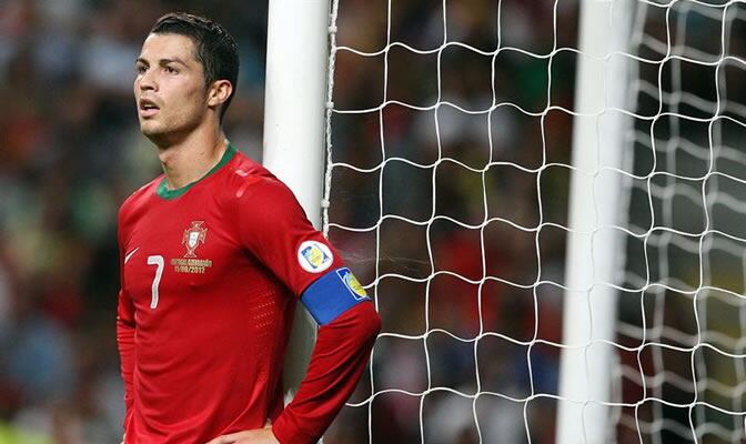 Cristiano Ronaldo, durante el juego por las eliminatorias al Mundial Brasil 2014 ante Azerbaiyán