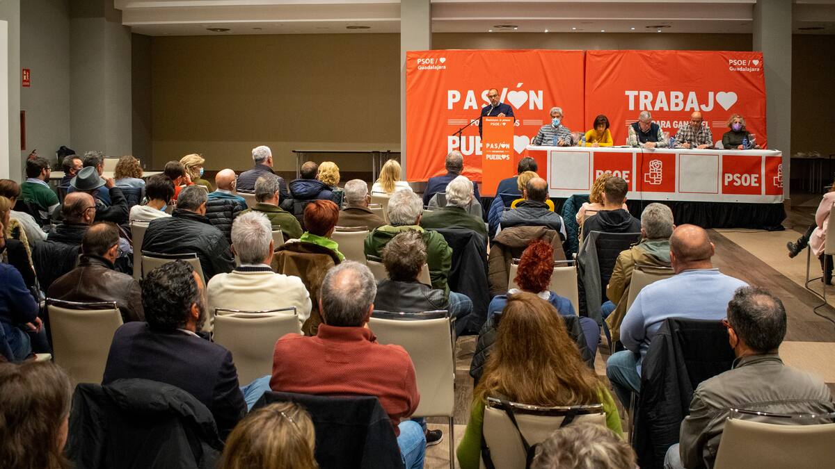 El PSOE de Guadalajara aprueba resoluciones contra la guerra en Ucrania y en favor de la lucha contra la despoblación