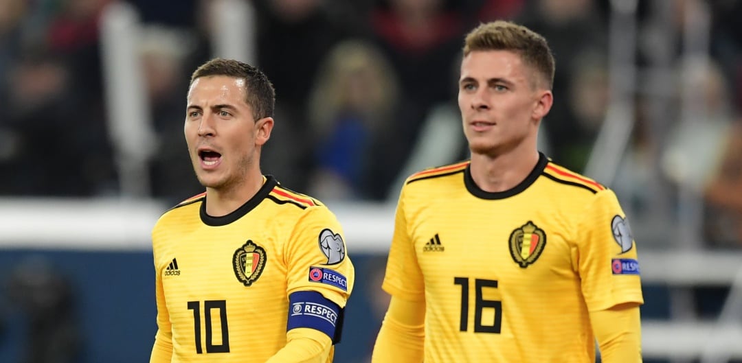 Eden Hazard y Thorgan Hazard durante el partido de su selección frente a Rusia